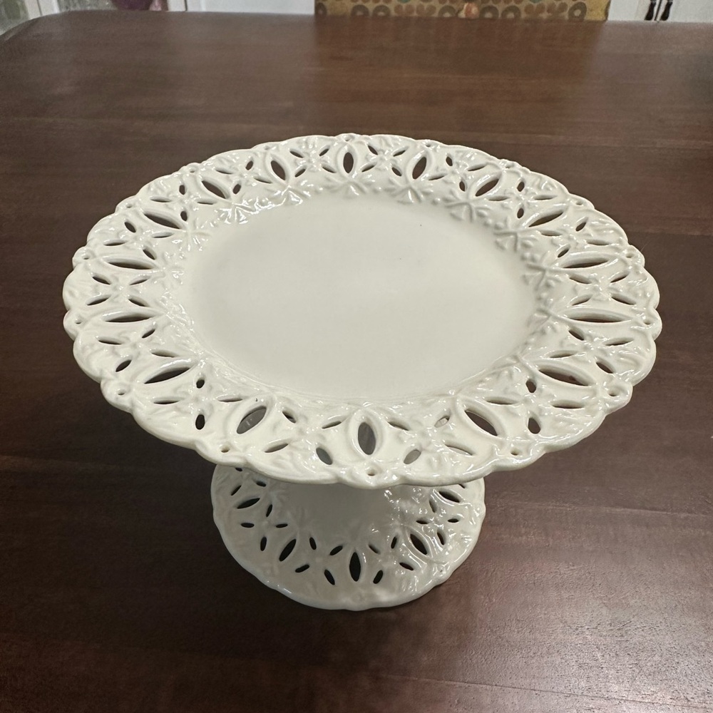 🧡I. Godinger & Co. Porcelain Lace Serving Pedestal🧡